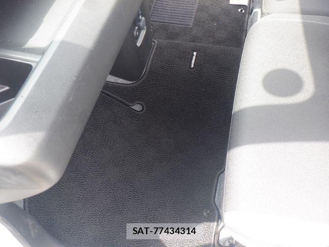 Suzuki WAGON R 2025-11 8133100-19