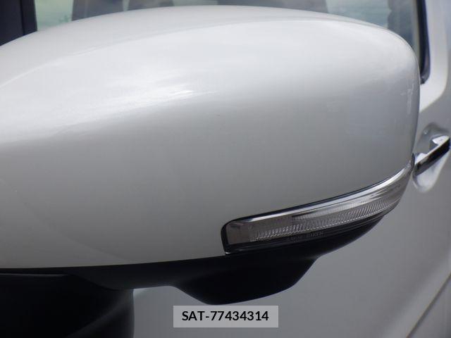 Suzuki WAGON R 2025-11 8133100-25