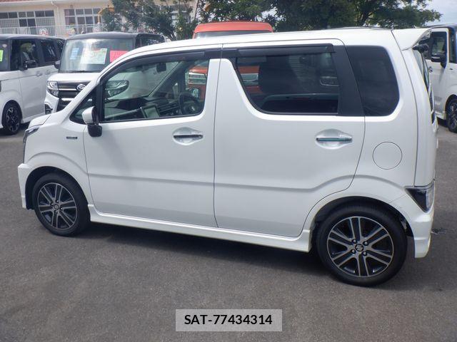 Suzuki WAGON R 2025-11 8133100-4
