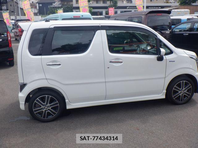 Suzuki WAGON R 2025-11 8133100-5