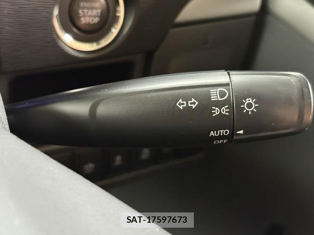 Suzuki WAGON R 2015-07 8133103-19