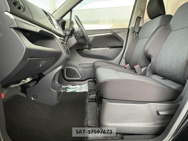 Suzuki WAGON R 2015-07 8133103-29