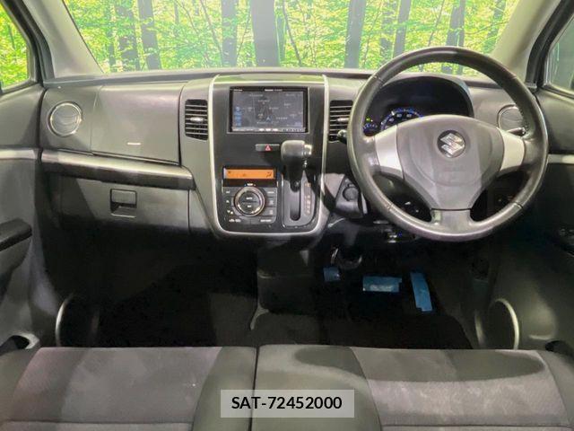 Suzuki WAGON R 2012-05 8133106-1