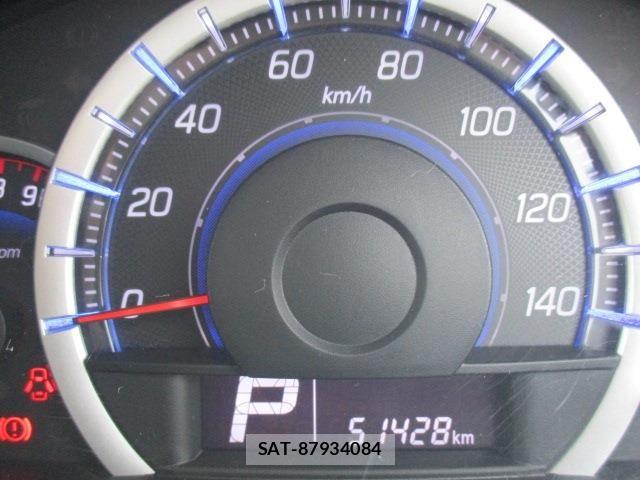 Suzuki WAGON R 2012-09 8211094-19