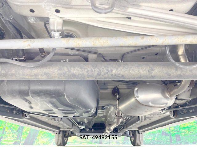 Suzuki WAGON R 2015-07 8211089-18