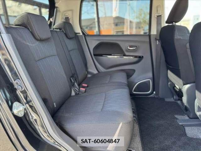 Suzuki WAGON R 2016-03 8211090-18