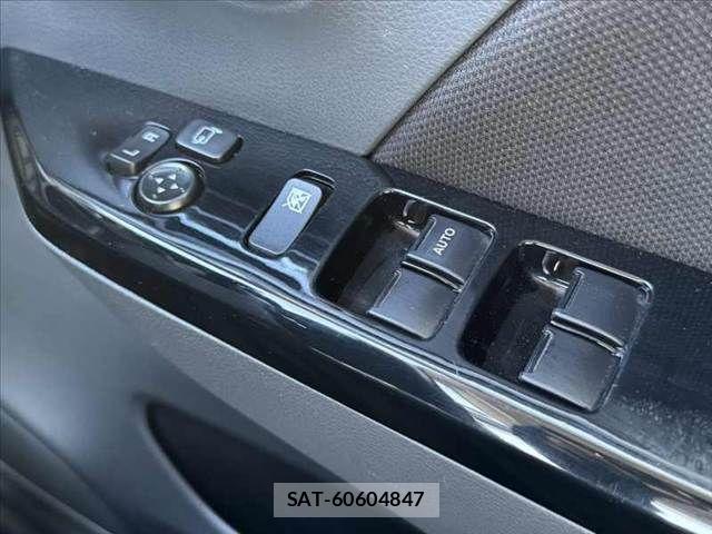 Suzuki WAGON R 2016-03 8211090-24