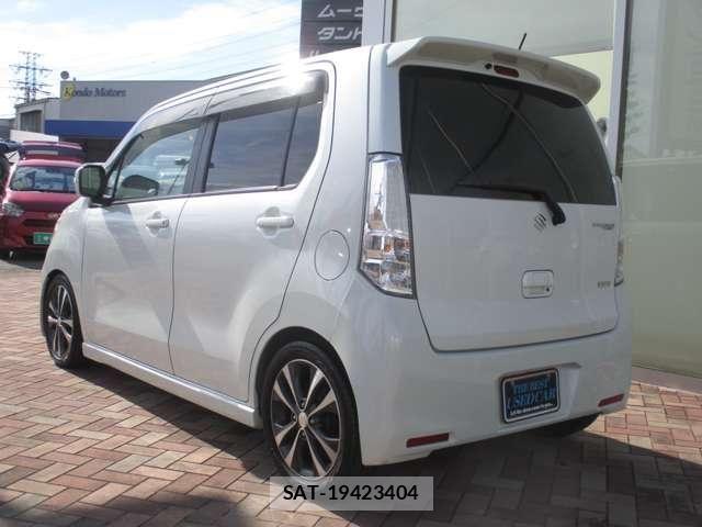 Suzuki WAGON R 2014-01 8211091-3