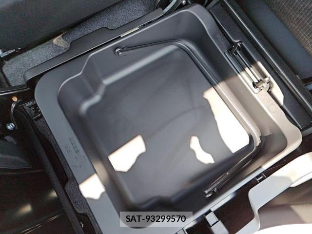 Suzuki WAGON R 2021-11 8211086-22