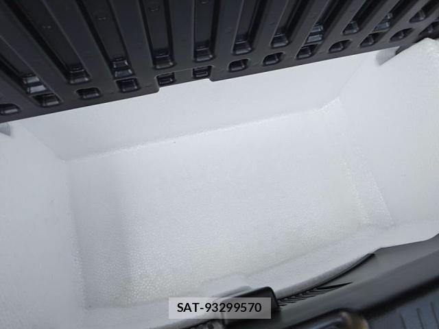 Suzuki WAGON R 2021-11 8211086-27