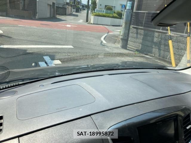 Suzuki WAGON R 2015-10 8211097-18