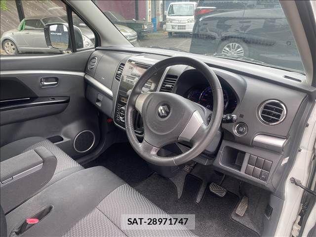 Suzuki WAGON R 2011-11 8211095-11