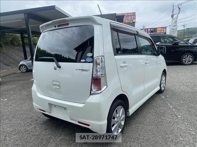 Suzuki WAGON R 2011-11 8211095-1