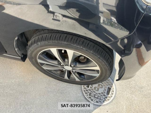 Suzuki WAGON R 2014-11 8232479-2