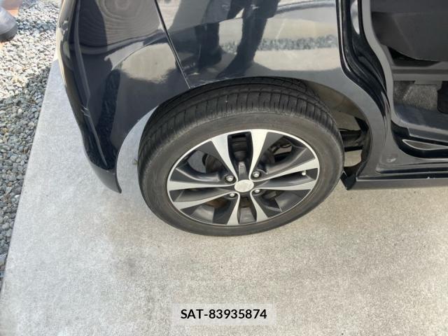 Suzuki WAGON R 2014-11 8232479-7