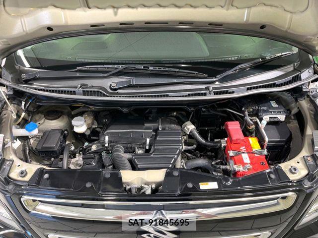 Suzuki WAGON R 2018-11 8232477-17