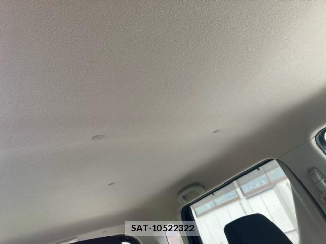 Suzuki WAGON R 2017-07 8232478-25