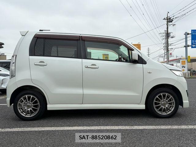 Suzuki WAGON R 2009-11 8232482-7