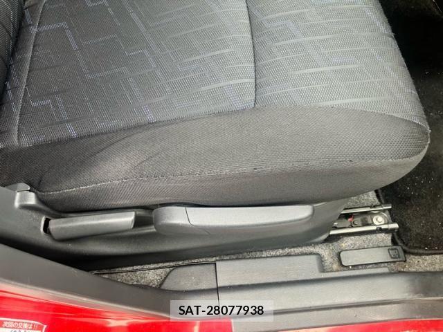 Suzuki WAGON R 2014-08 8232480-12