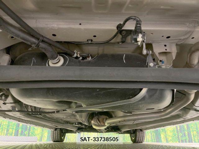 Suzuki WAGON R 2017-08 8247207-18