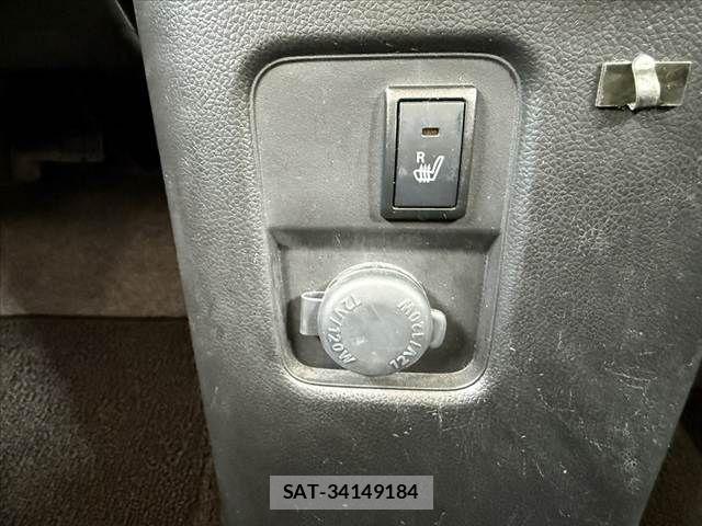 Suzuki WAGON R 2018-12 8318199-6