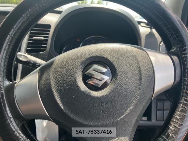 Suzuki WAGON R 2012-03 8318198-11