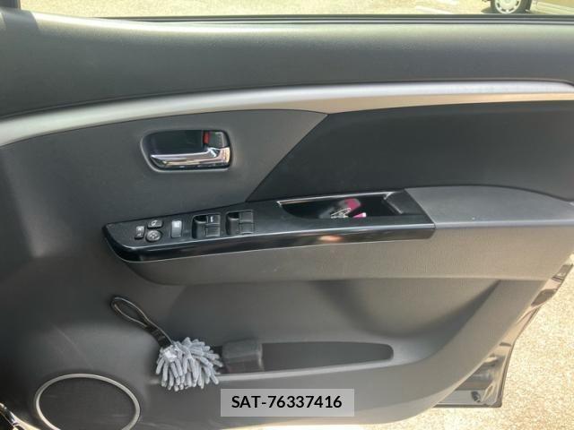 Suzuki WAGON R 2012-03 8318198-14