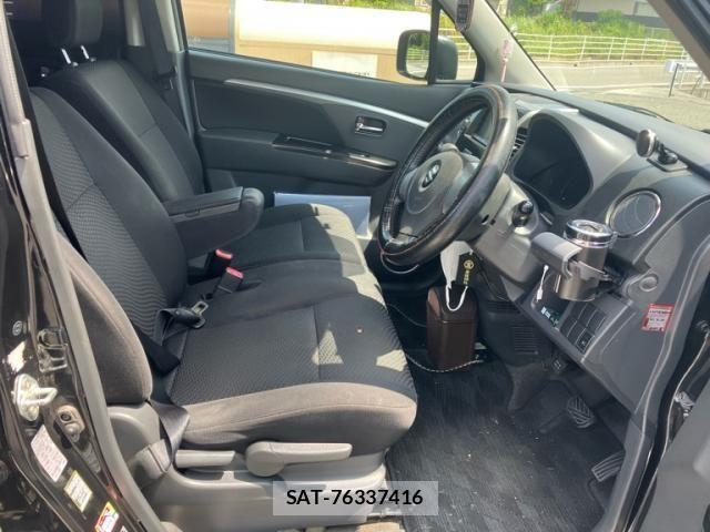 Suzuki WAGON R 2012-03 8318198-15