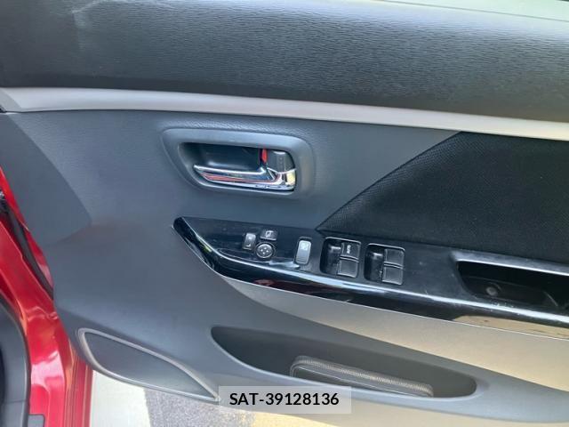 Suzuki WAGON R 2015-12 8318212-11