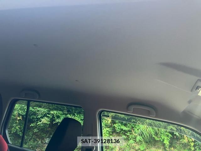 Suzuki WAGON R 2015-12 8318212-14