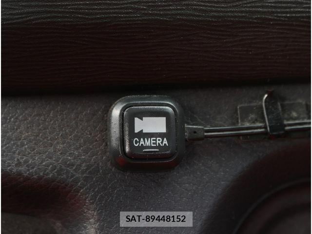 Suzuki WAGON R 2015-01 8318208-15