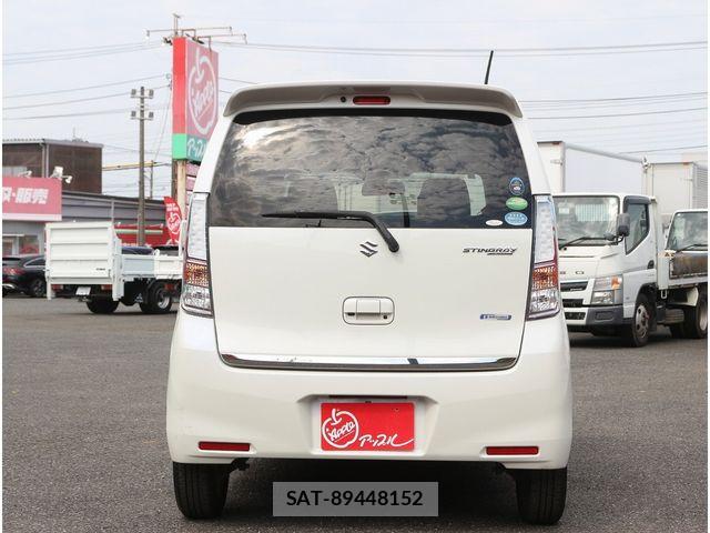 Suzuki WAGON R 2015-01 8318208-26