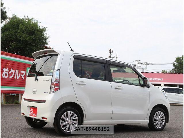 Suzuki WAGON R 2015-01 8318208-2