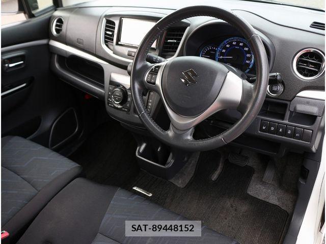 Suzuki WAGON R 2015-01 8318208-3