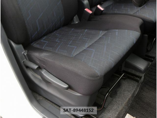 Suzuki WAGON R 2015-01 8318208-6