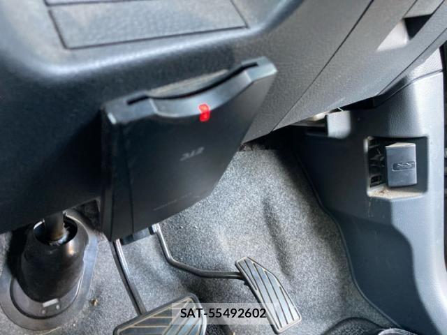 Suzuki WAGON R 2011-03 8318214-9