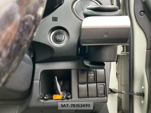 Suzuki WAGON R 2010-12 8318213-10