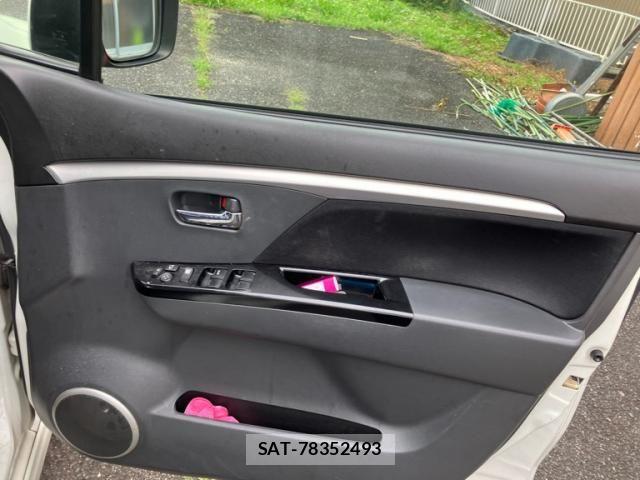 Suzuki WAGON R 2010-12 8318213-12