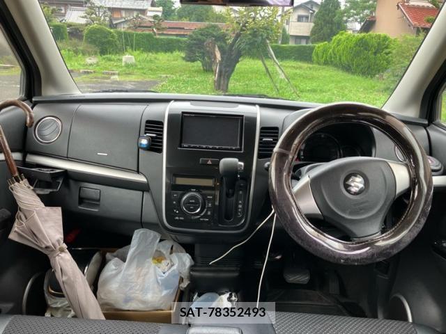 Suzuki WAGON R 2010-12 8318213-13