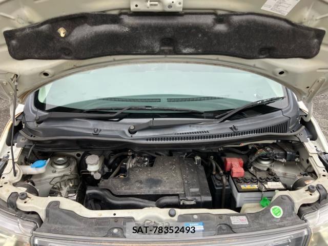 Suzuki WAGON R 2010-12 8318213-14