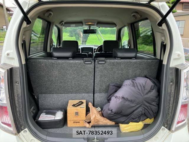 Suzuki WAGON R 2010-12 8318213-8