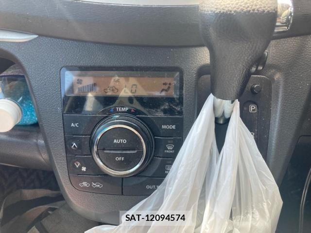 Suzuki WAGON R 2013-02 8318210-15
