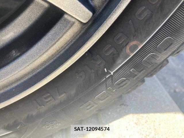 Suzuki WAGON R 2013-02 8318210-6