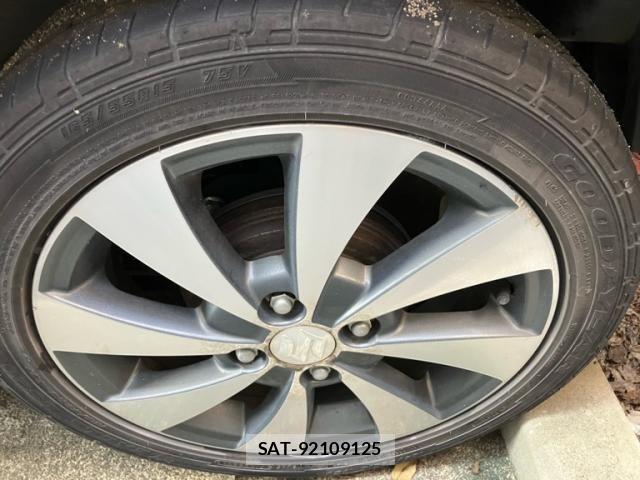 Suzuki WAGON R 2011-07 8318215-7