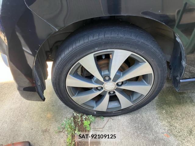 Suzuki WAGON R 2011-07 8318215-8