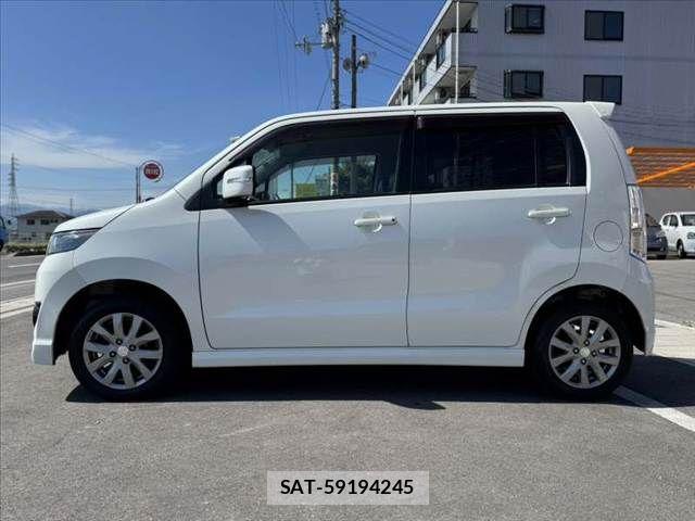 Suzuki WAGON R 2011-10 8318211-10