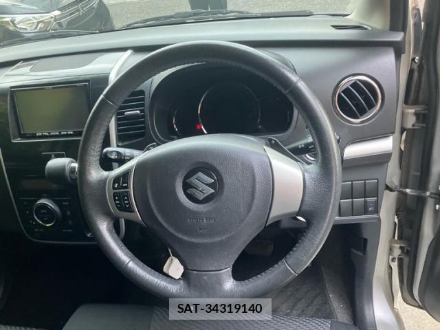Suzuki WAGON R 2011-10 8338565-14