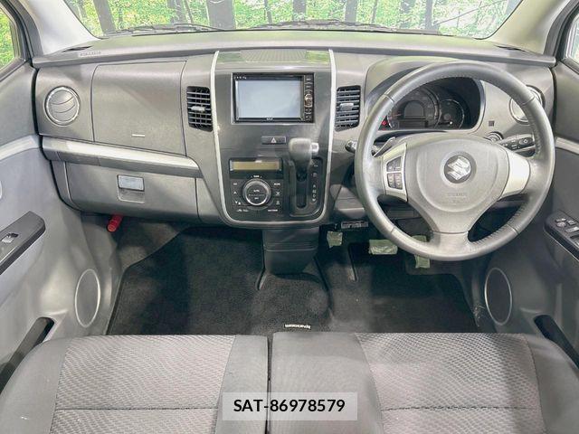 Suzuki WAGON R 2011-06 8338562-1