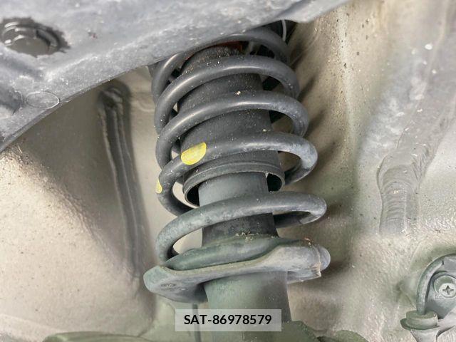Suzuki WAGON R 2011-06 8338562-19