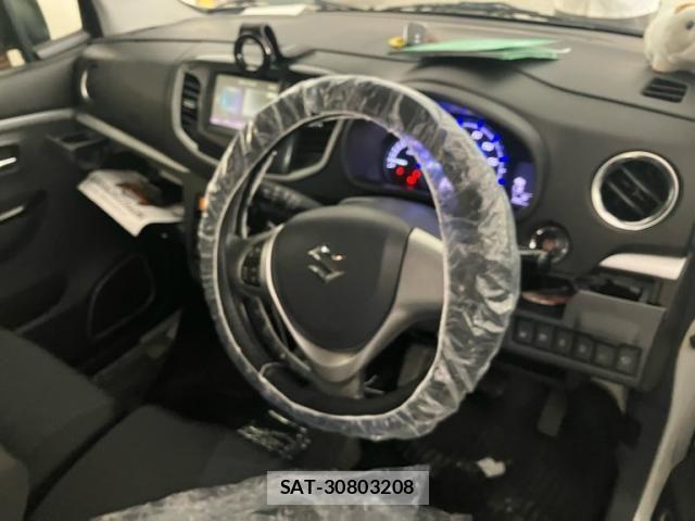 Suzuki WAGON R 2015-08 8338566-13
